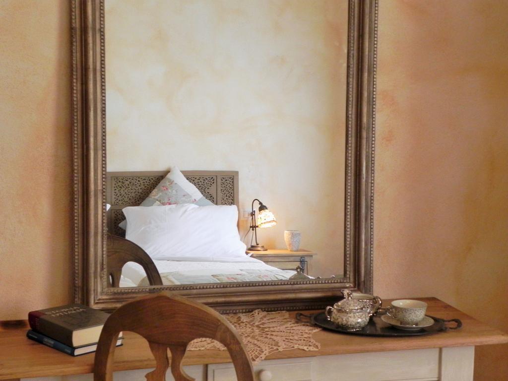 Agriturismo Sugheretello Semproniano Oda fotoğraf